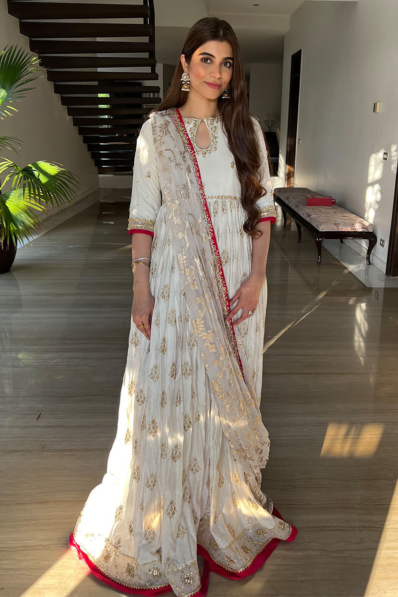 Picture of Laraib