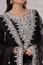Picture of Inaya