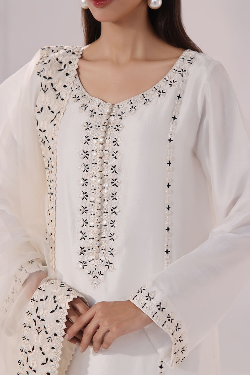 Picture of Meena