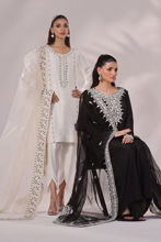 Picture of Meena