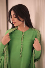 Picture of Yashma Gill In Sofie