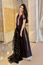 Picture of Mariyam D. Rizwan In Janan