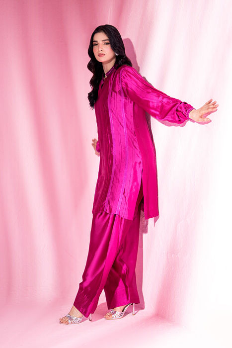 Belle - Fuschia