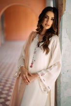 Picture of Ayleen