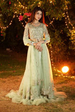 Picture of Zoya Nasir in Naz